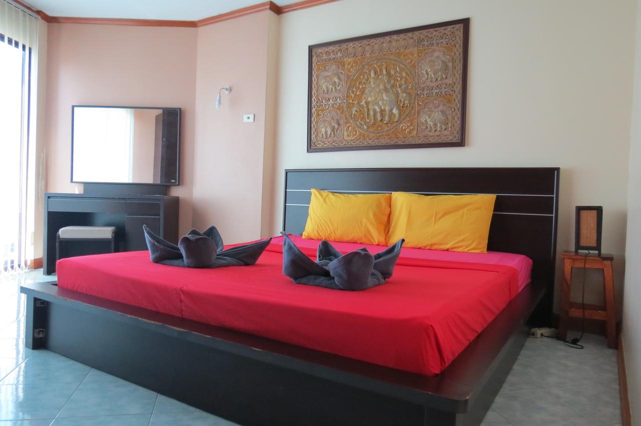View Talay 2 Suite Apartments Pantai Jomtien Luaran gambar