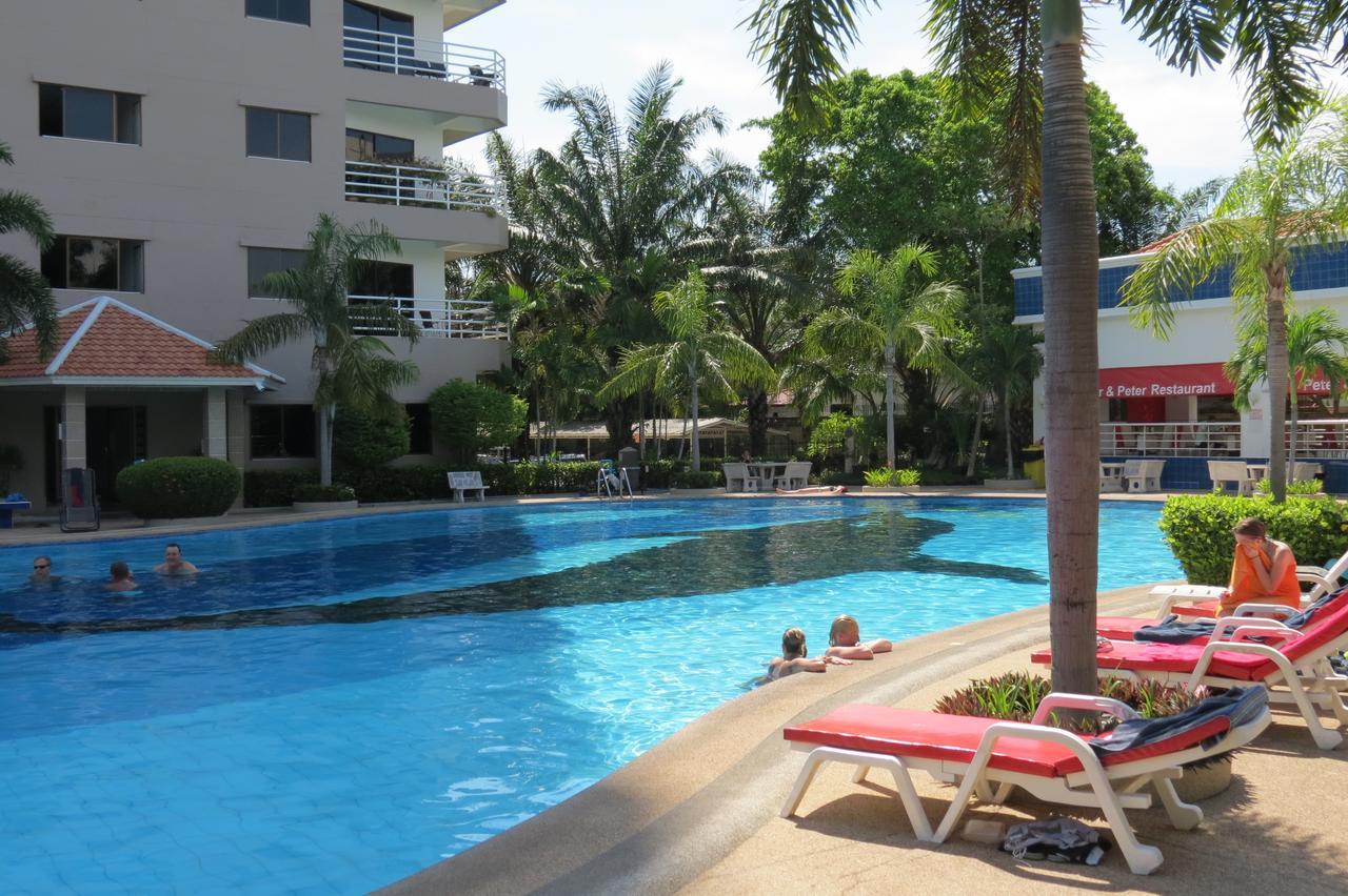 View Talay 2 Suite Apartments Pantai Jomtien Luaran gambar