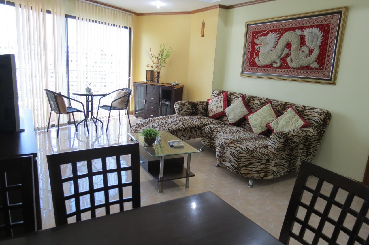 View Talay 2 Suite Apartments Pantai Jomtien Luaran gambar